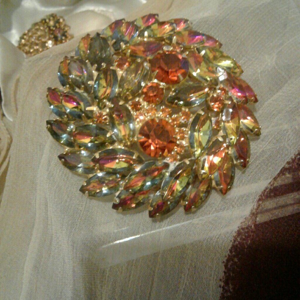 Vintage Brooch